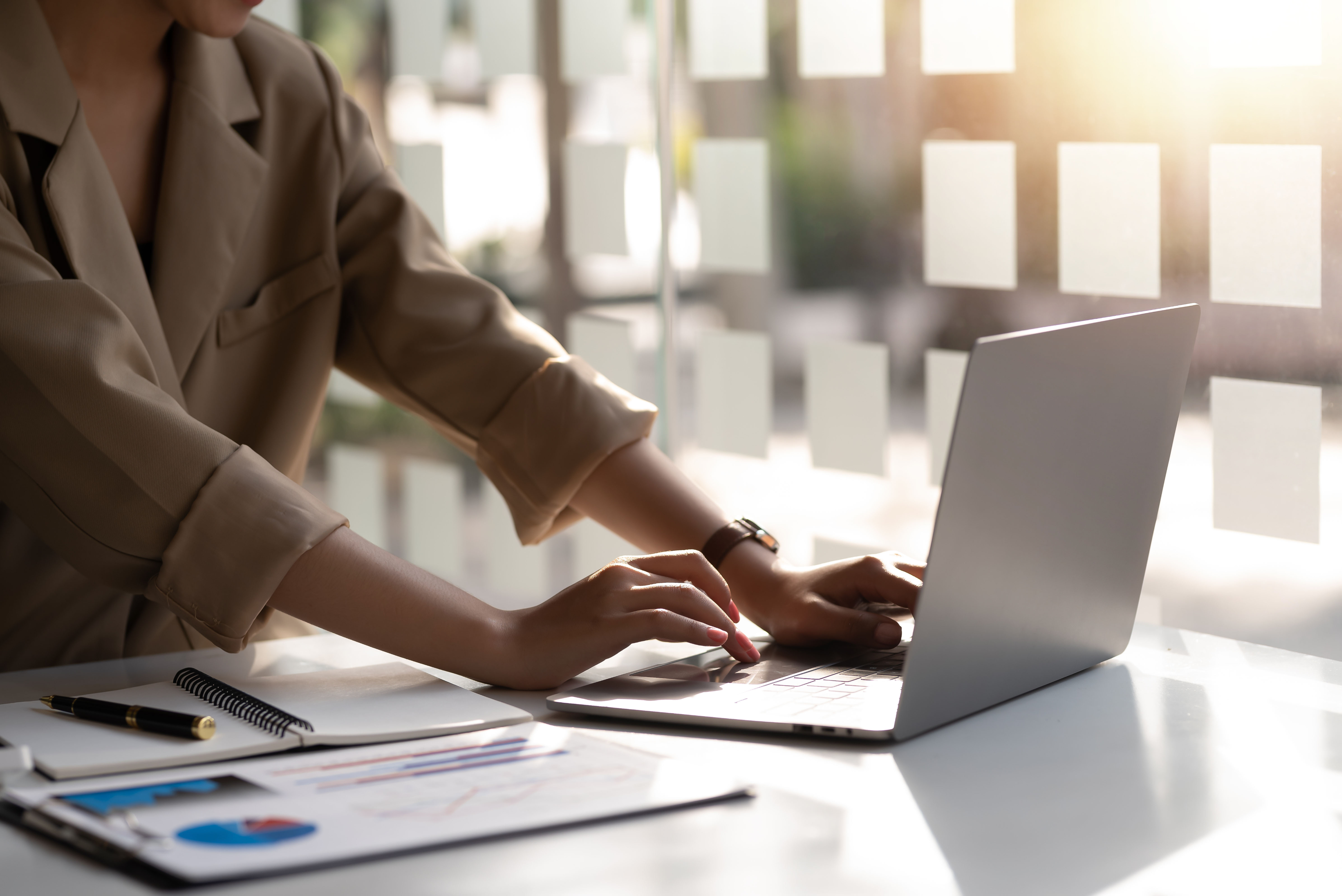 Laptops, Desktop& Screen Rental